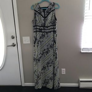 5/$15 Cato sleeveless maxi dress